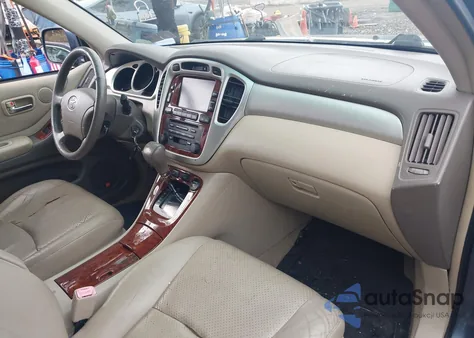 2006 Toyota Highlander Hybrid Limited V6 from USA, damaged, VIN JTEEW21A260032718